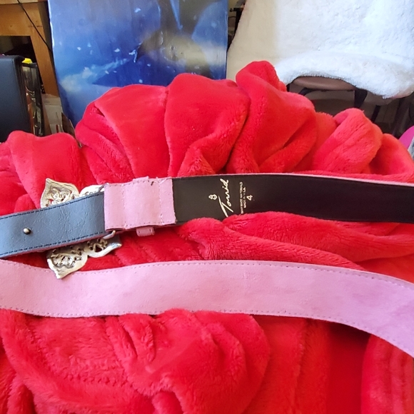 COPY - Pink  Suede top Gently used Belt plus size - Picture 6 of 8